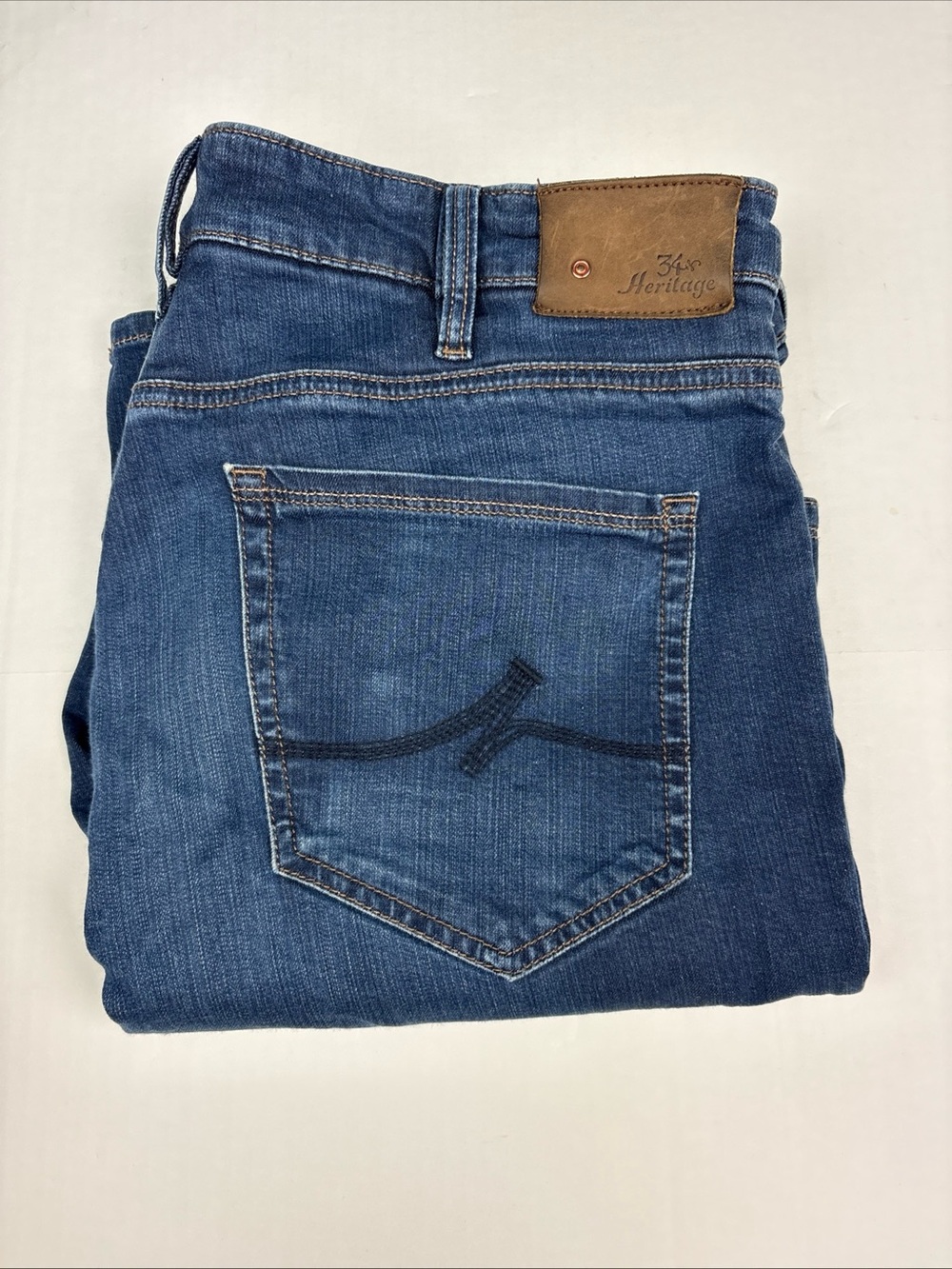 34 Heritage Men 38x34 Jeans Blue Denim Charisma Comfort Rise Classic Stretch